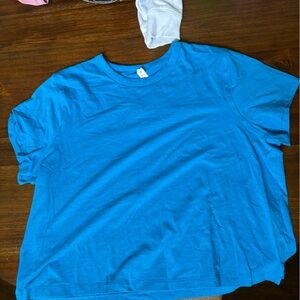 LuluLemon shirt